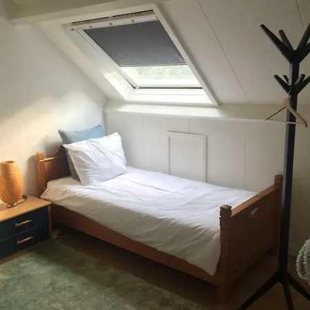 Op De Bakenberg Guest house *